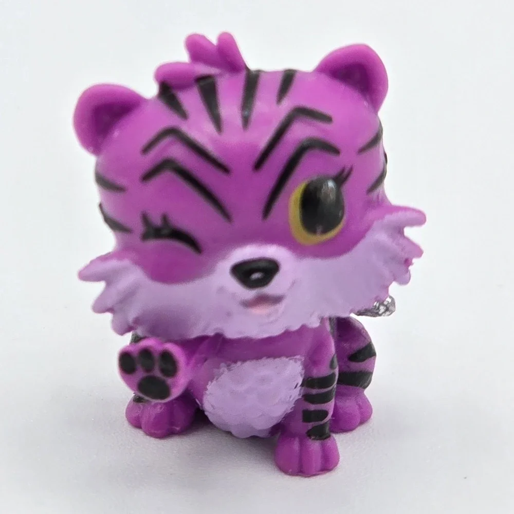 Hatchimals Colleggtibles‎ Season 1 Lilac Lake Lilac Tigrette Tiger Glitter Wings